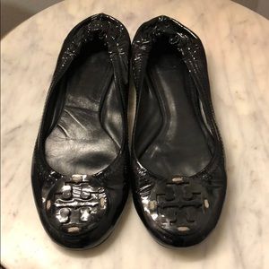 Tory Burch Black Patent Leather Flat 5